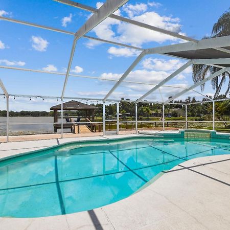 Lake House Westchase Area. Heated Pool Waterfront! Tampa Buitenkant foto