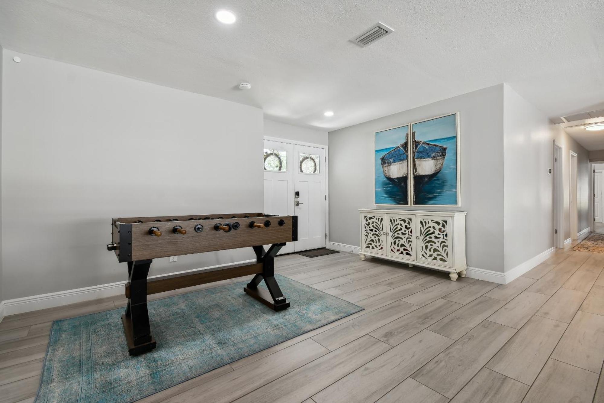 Lake House Westchase Area. Heated Pool Waterfront! Tampa Buitenkant foto